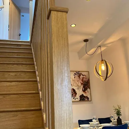 Escape 2 Unwind, Minster Retreat - Sleeps 5 Daire York