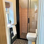 Escape 2 Unwind, Minster Retreat - Sleeps 5 York